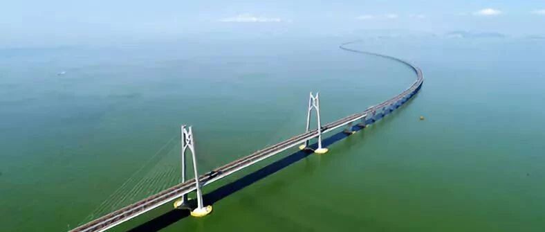 世界最长跨海大桥背后，有他们的故事......
