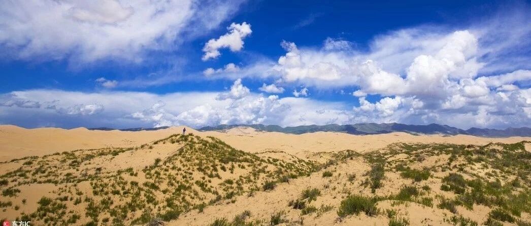 我在“月球”遇到一些年轻人……