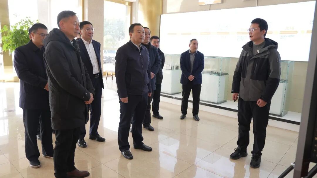张秀山调研企业上市筹备工作