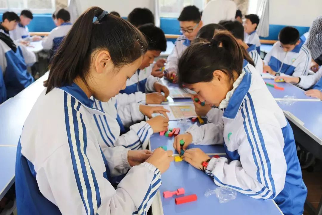 世界读书日：传承文化，我们在行动！