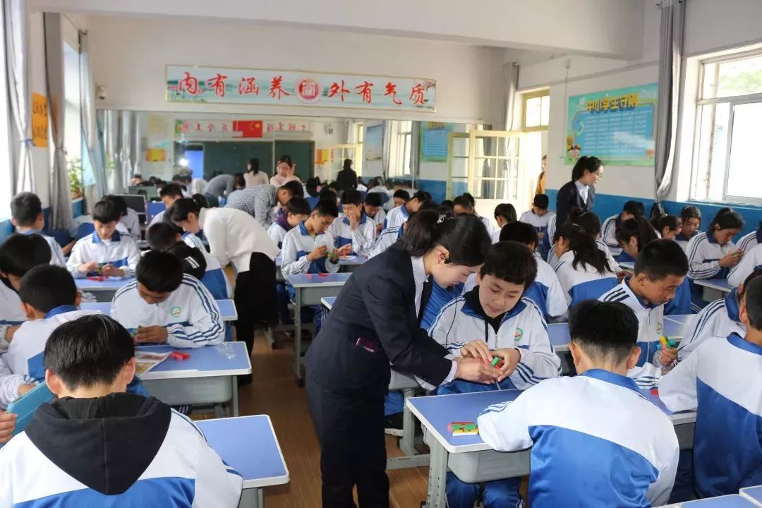 世界读书日：传承文化，我们在行动！