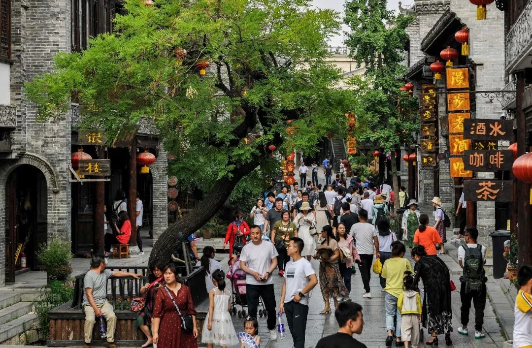 祝贺《中国旅游好案例》出版上市，台儿庄古城案例成功入选！