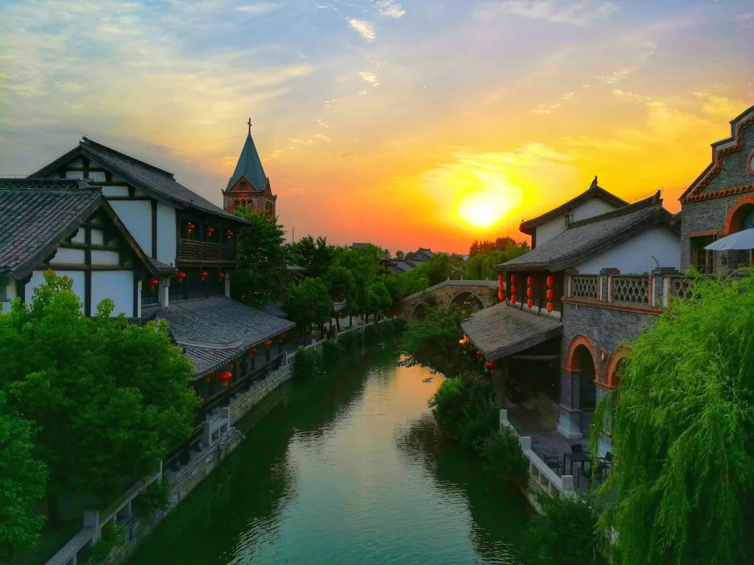 台儿庄古城丨小桥流水,青石瓦砾,一如初见 台儿庄古城丨小桥流水,青石瓦砾,一如初见
