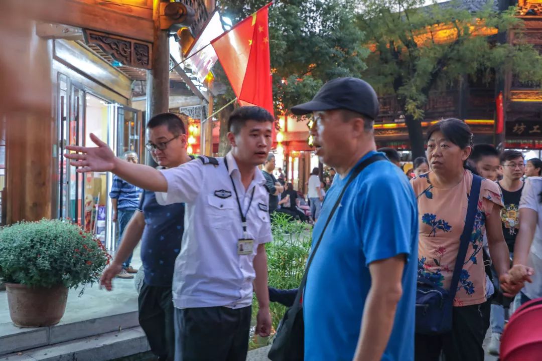 再创辉煌!台儿庄古城十一假期接待游客51.2万人次! 再创辉煌!台儿庄古城十一假期接待游客51.2万人次!