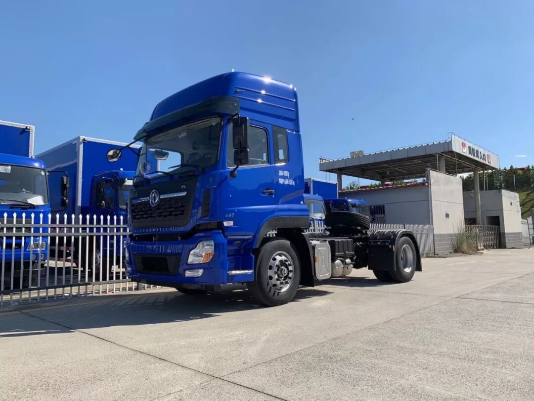 tf94,搭载东风康明斯isz480发动机 东风沃尔沃14档变速箱 东风德纳3