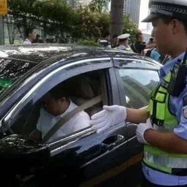 安行车记录仪罚200扣6分？ 交警：活该！