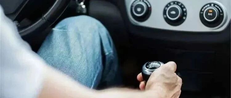 为啥中国正迅速普及自动挡，而外国还大部分是手动挡?原因有4个