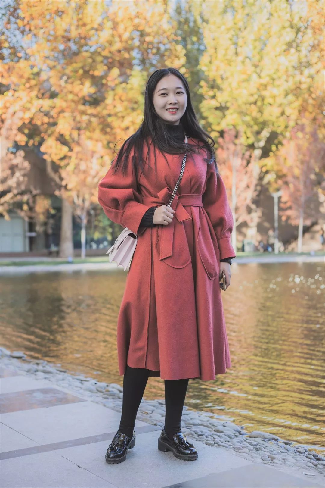 街拍时尚博主是谁_街拍时尚博主有哪些_时尚博主街拍