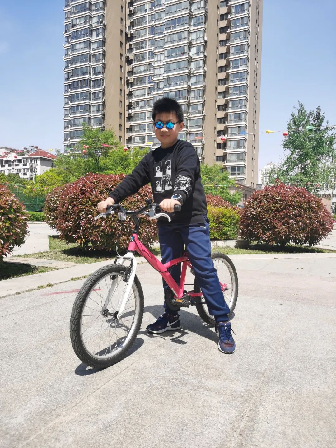 笑看奇闻异事的成语_成语奇闻轶事_奇闻异事是不是成语