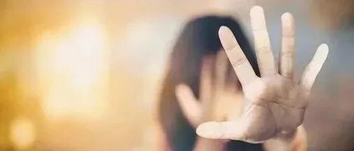 癌变开始年轻化，19岁女孩患宫颈癌，医生直言：太缺乏自爱