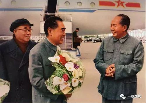 毛主席與周總理：兩大巨人的歷史合影（每一張都很珍貴） 歷史 第28張