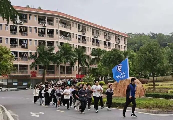 屏幕截图 2025-12-06 140045.png