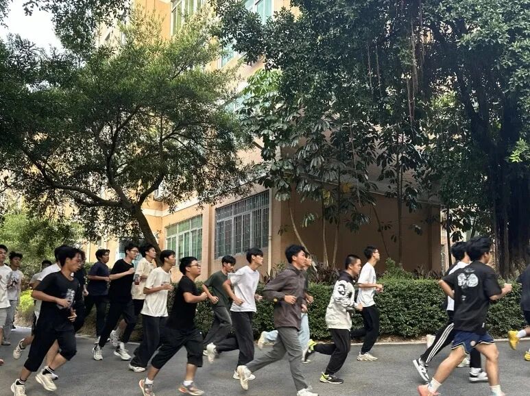 Ļͼ 2025-05-24 191444.png