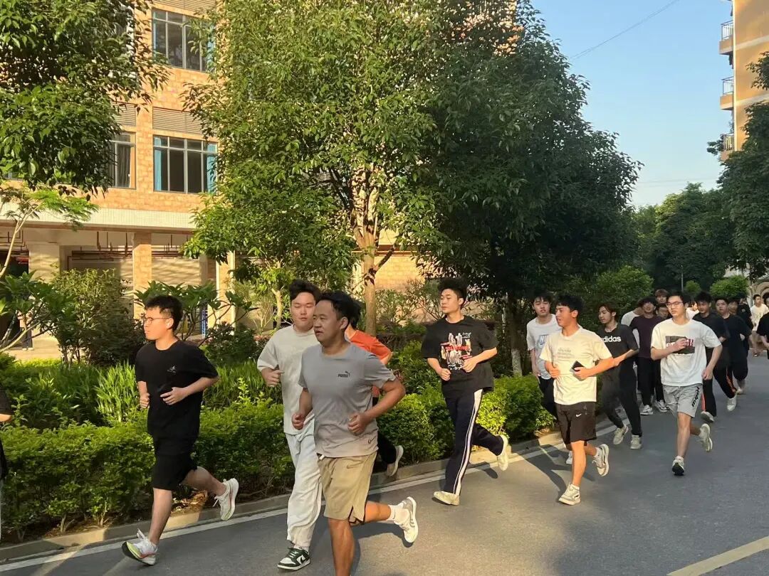 Ļͼ 2025-05-24 191409.png