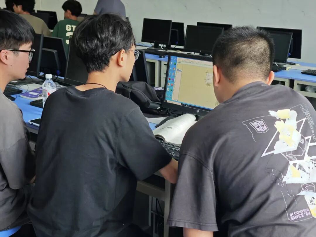 Ļͼ 2025-10-12 225358.png