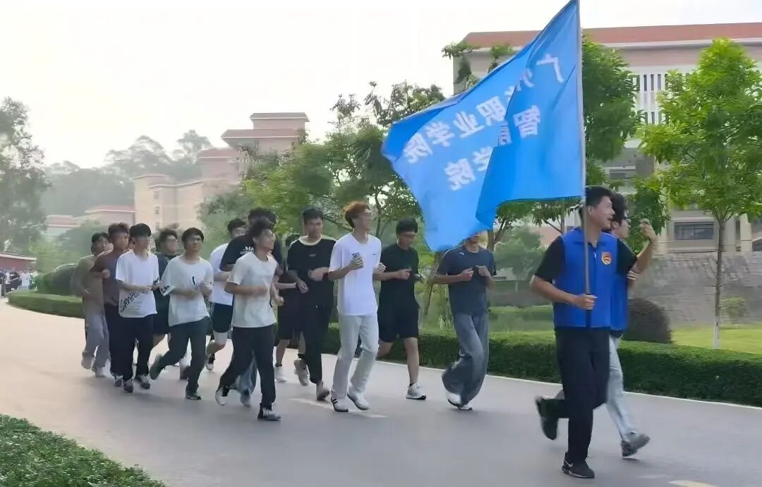 Ļͼ 2025-10-12 205228.png