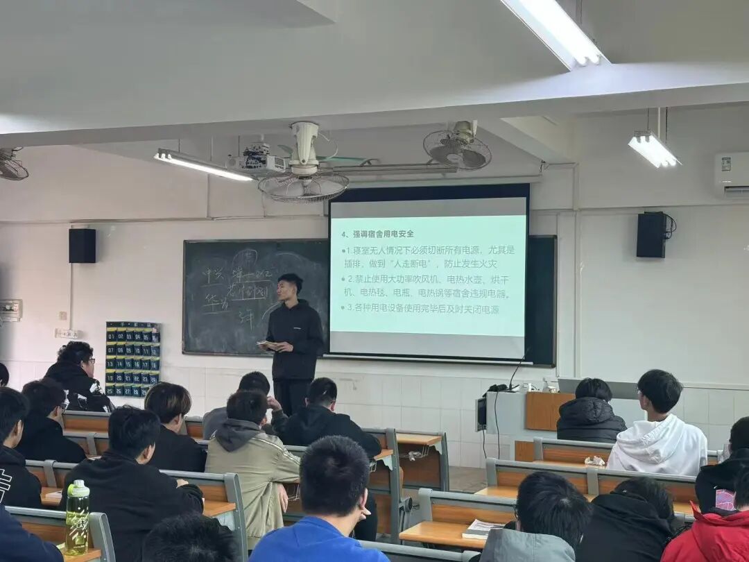 Ļͼ 2025-10-10 160526.png