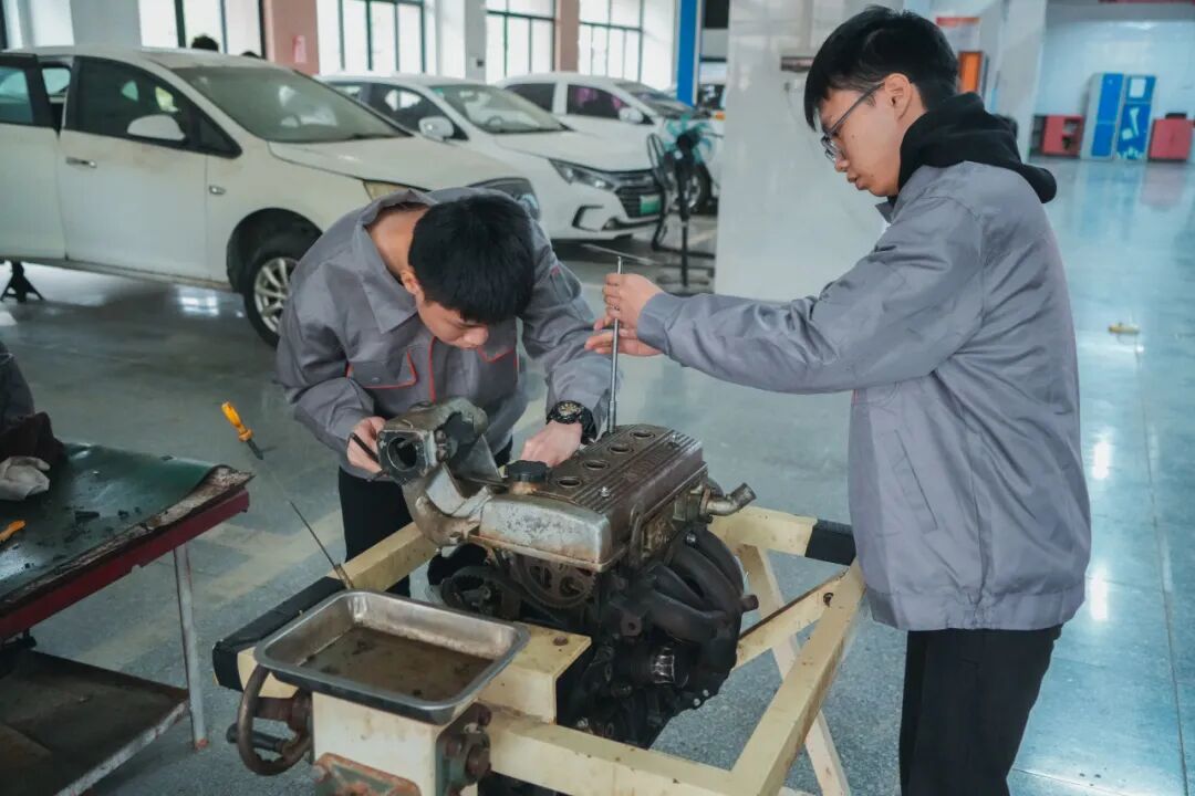 屏幕截图 2025-12-27 183122.png