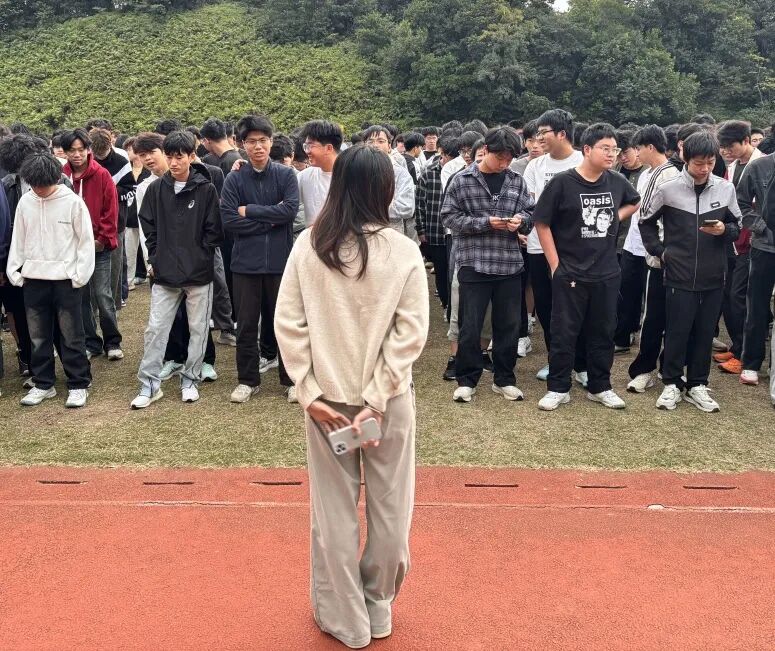 Ļͼ 2025-11-16 213813(1).png