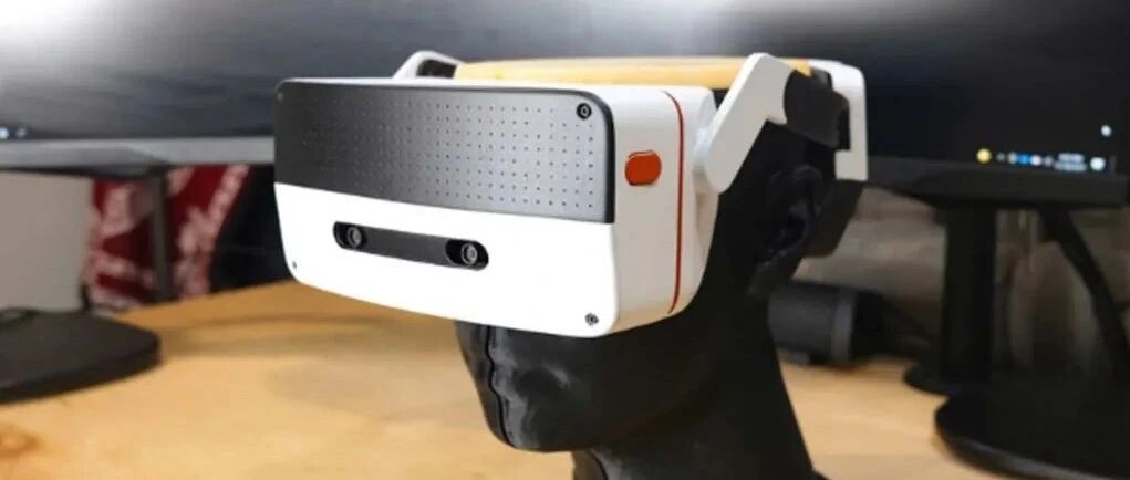 支持Linux系统、RGB高清透视，SimulaVR欲打造一台VR计算机