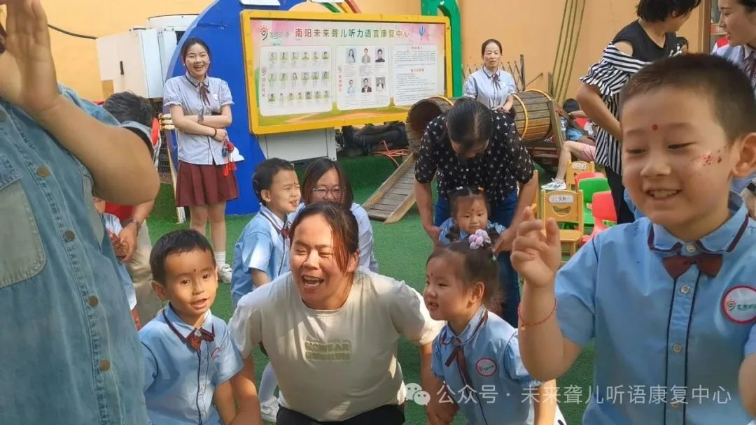 耳蜗宝宝