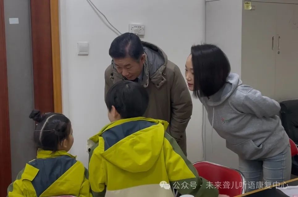 耳蜗宝宝
