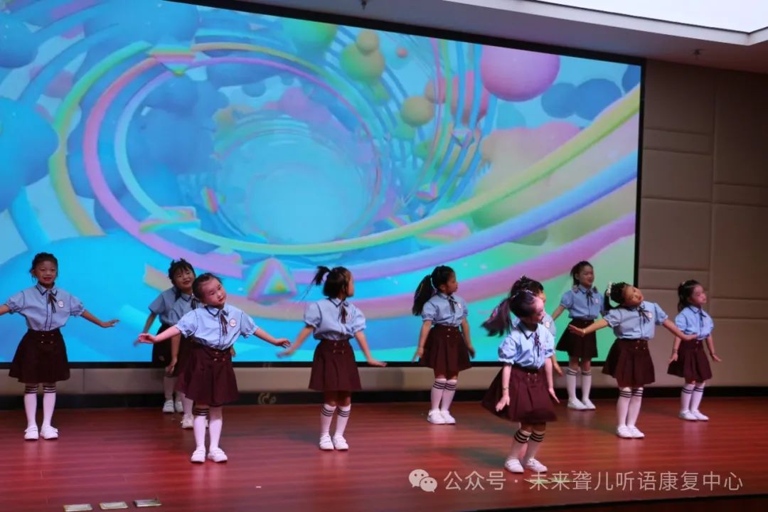 听障儿童