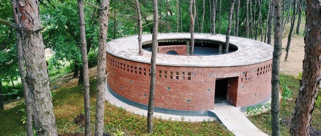 乡村振兴，艺术何为⑦ | 卢健松：乡村公共厕所设计，注重实用美观环保