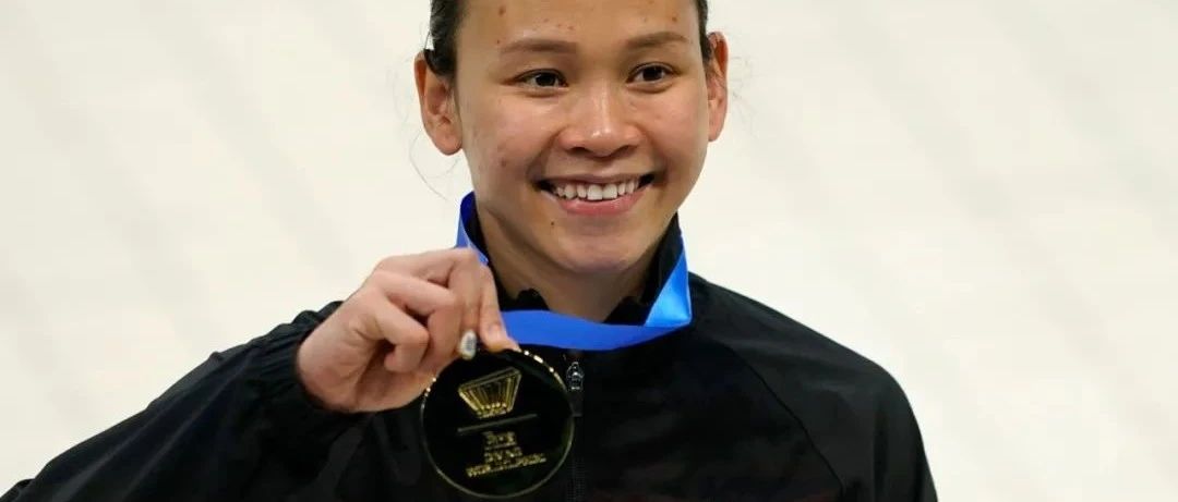 名将潘德莉拉夺冠世界杯10米台跳水