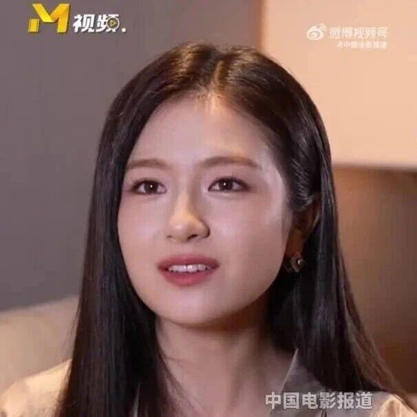 李兰迪直面身材焦虑:&ldquo;胖的时候还是会在意&rdquo;,但不追求骨感,健康就好