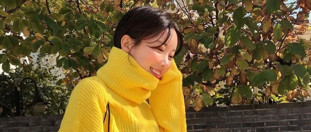 别再穿一身黑了！这样穿才显白！