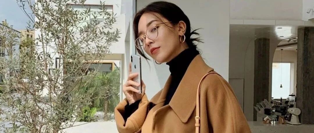 厚外套+小高领，照着穿回头率200%！保暖又时髦！