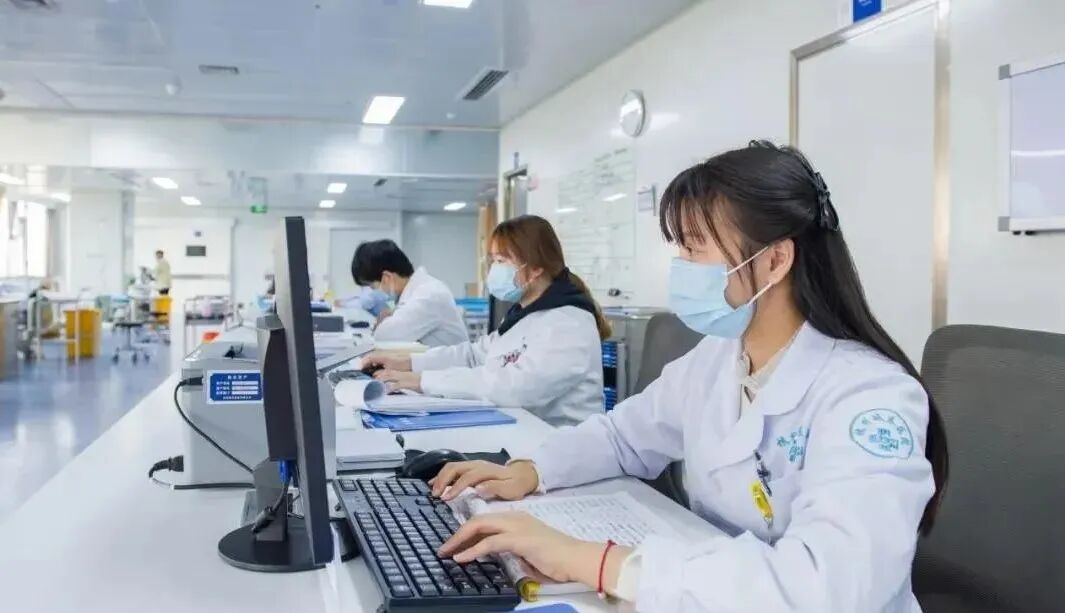 什么可以代替呼吸机【杭州医院】三氧代替呼吸机_https://www.jmylbn.com_新闻资讯_第2张