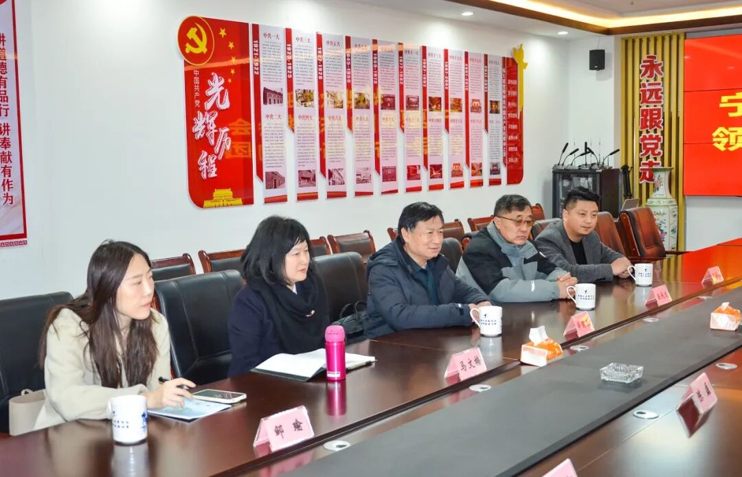 银川山东潍坊商会一行莅临一滕集团参观考察