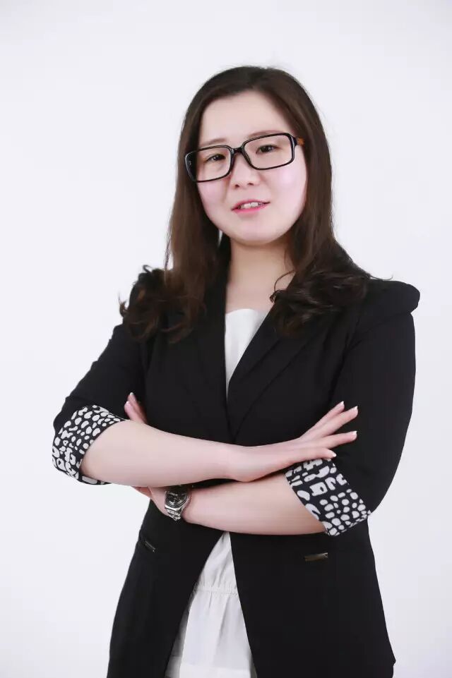 李盈新东方上海泡泡少儿教育优秀英语教师,爱好教育事业,注重创设一个