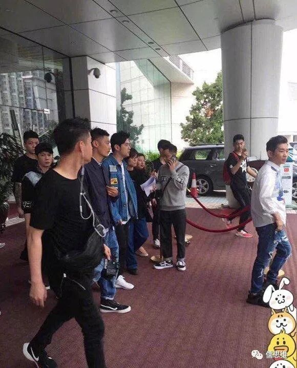 头文字d 2将开拍 周杰伦余文乐齐现身 陈冠希或将离开 儒思维 微信公众号文章