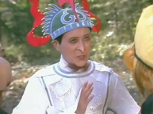 中国人仿照生肖,给"二十八宿"也附会上了动物,其中对应鸡的是昴[mǎo]