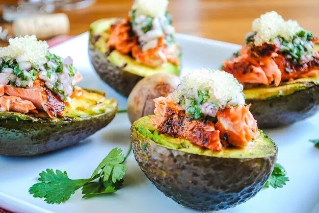 生蚝有屎吗_狗狗拉黑色的很稀的屎像墨汁一样_生蚝里面黑色的像屎一样的能吃吗