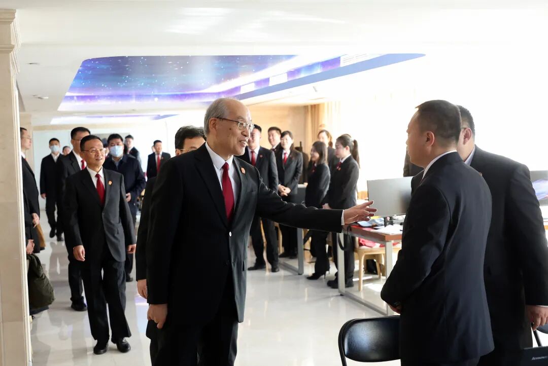 最高法院领导对代表委员审议讨论意见梳理反馈工作提出要求积极采纳严谨细致精益求精以高质量梳理反馈践行全过程人民民主(图1)