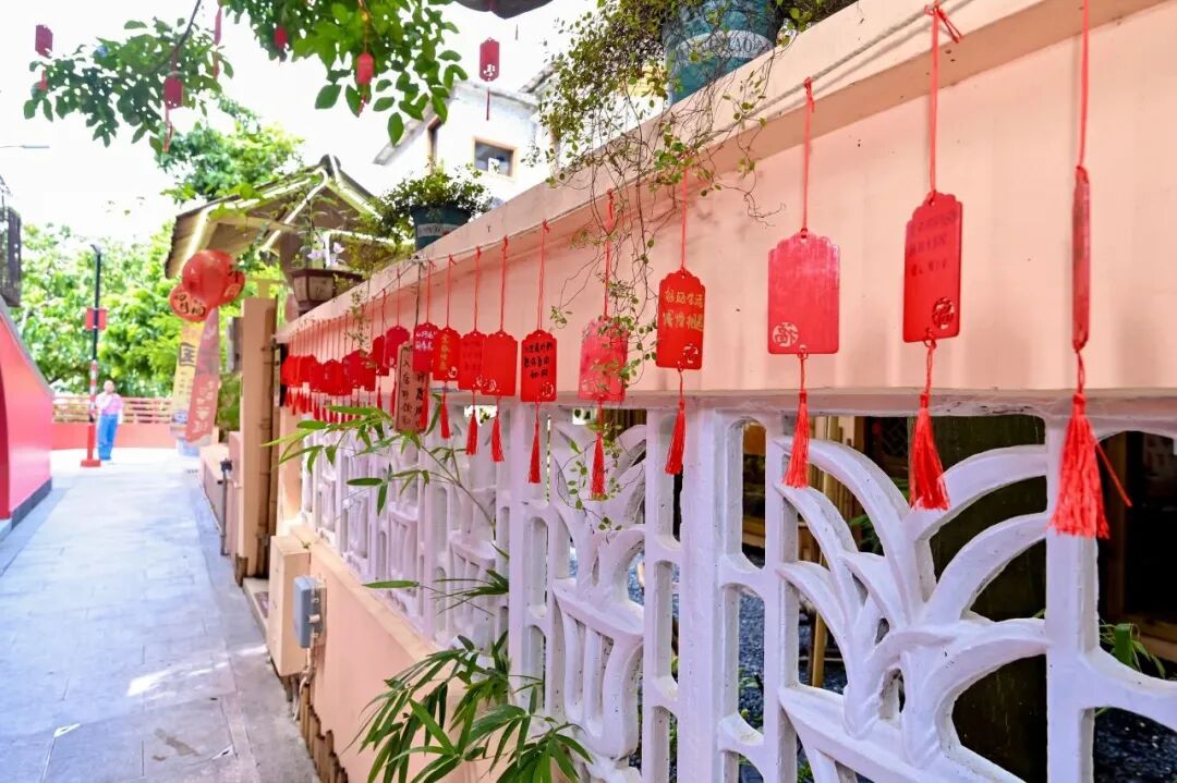 独有一番风味的的光华街。（图源：魅力香洲）