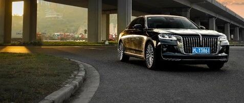 吴迎秋：红旗走在准确的道路上比什么都重要