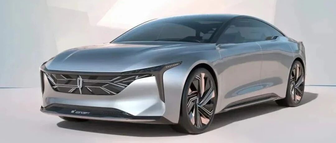 【总编辑点评】吴迎秋：重回视线的奔腾让我们看到了什么？ | 寰球车评