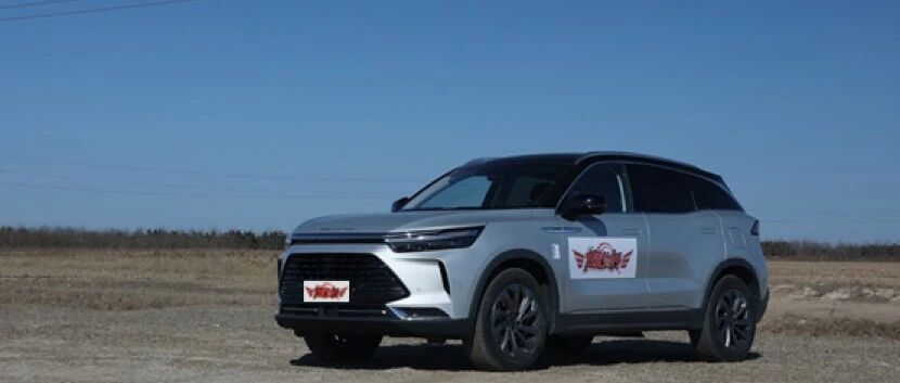 秀外慧中能越野 这样的北京X7你喜欢吗？