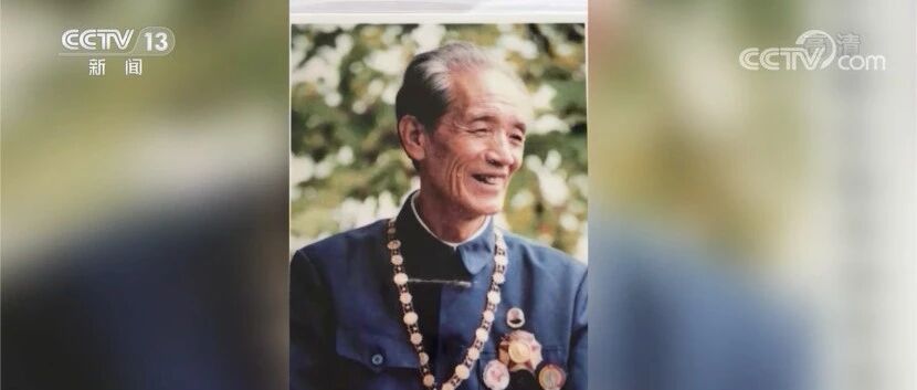 战场无畏生死，战后隐姓埋名！“七一勋章”获得者：九死一生的战斗英雄柴云振