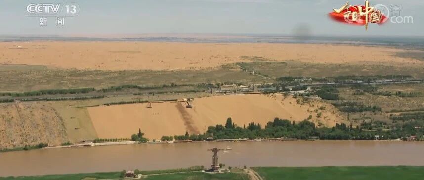 “天下黄河富宁夏，首富中卫”……空中看中卫，一同领略沙水相依、绿色环绕的美丽画卷！