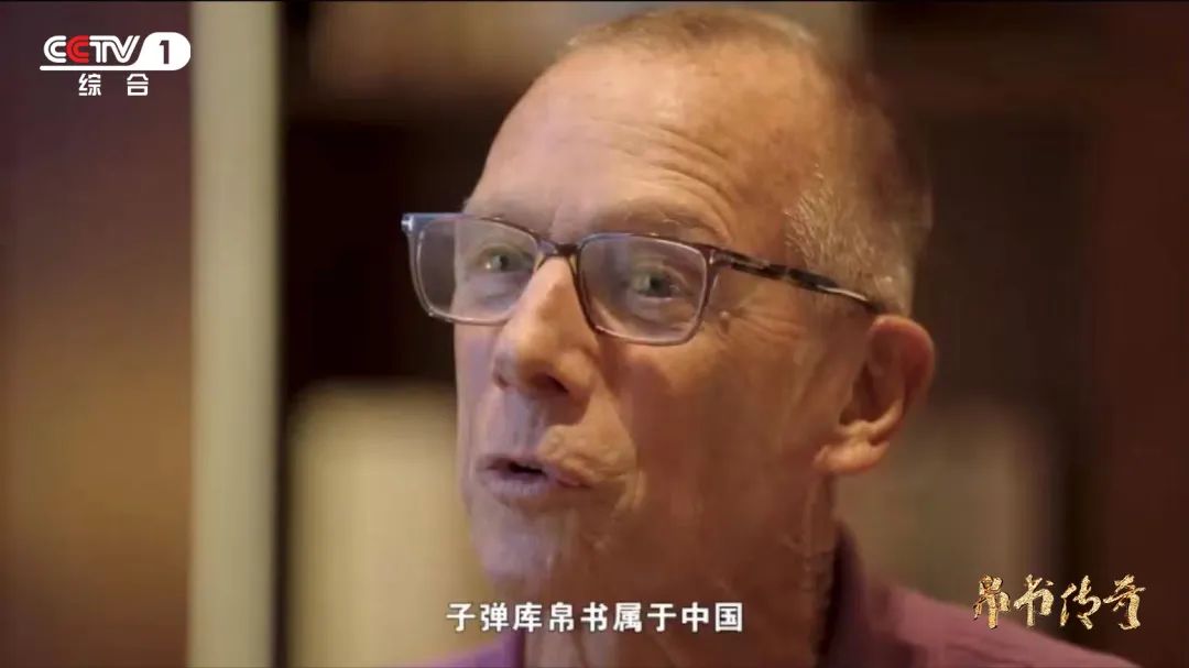 夜市攤販被城管授意收取香煙？當(dāng)?shù)赝▓?bào)：停職調(diào)查