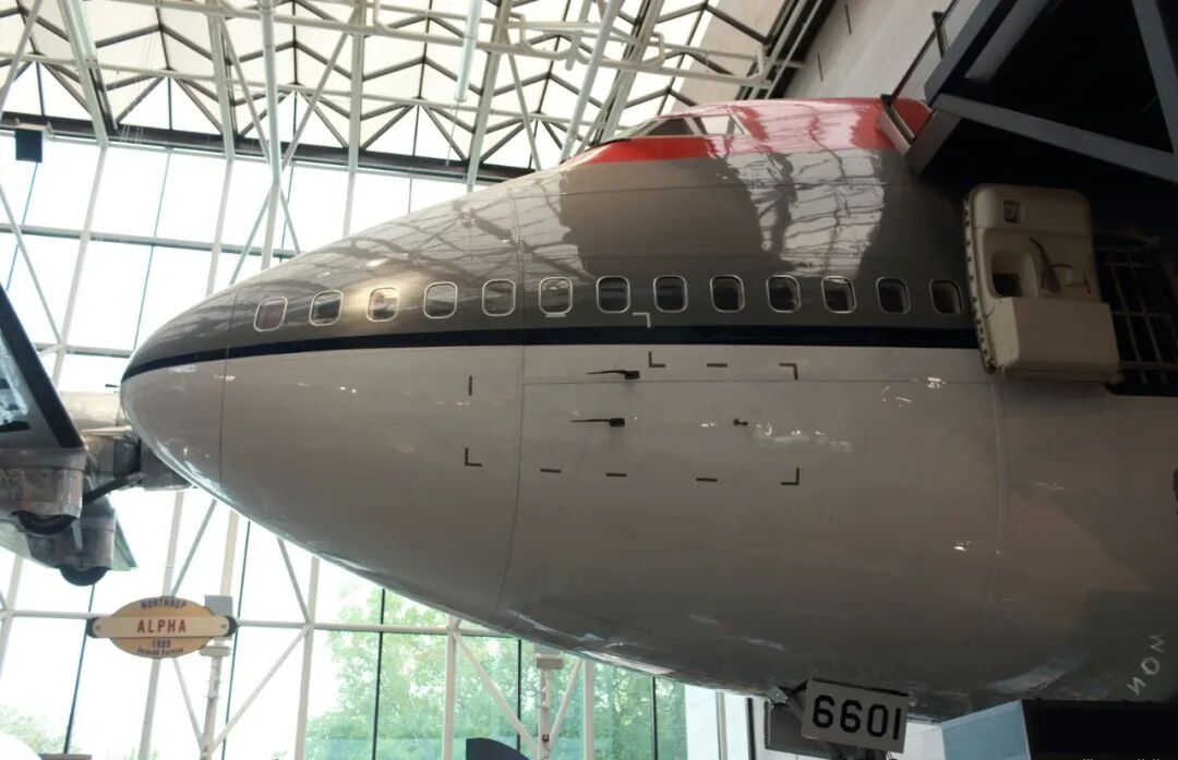 美國(guó)國(guó)家航空航天博物館，獨(dú)特的空天飛行展陳設(shè)計(jì)(圖19)