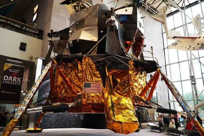 美國(guó)國(guó)家航空航天博物館，獨(dú)特的空天飛行展陳設(shè)計(jì)(圖7)