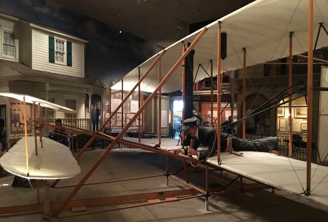 美國(guó)國(guó)家航空航天博物館，獨(dú)特的空天飛行展陳設(shè)計(jì)(圖6)