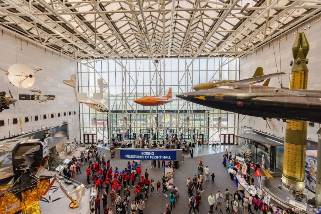 美國(guó)國(guó)家航空航天博物館，獨(dú)特的空天飛行展陳設(shè)計(jì)(圖2)